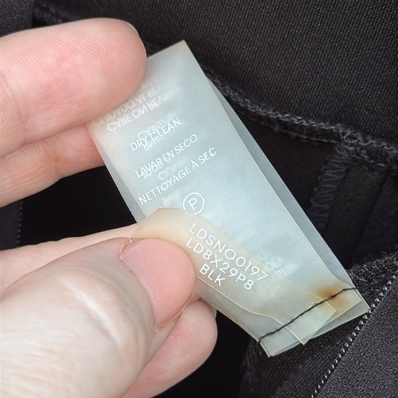 Karl Lagerfeld Paris Black Floral Lace Cropped Jumpsuit, Size 8 - Picture 8 of 8